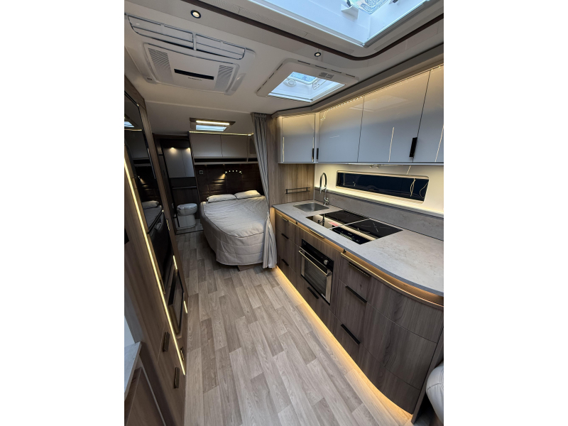 Kabe Imperial 740 TDL Modelo 2026 - Dise&ntilde;o E5 foto: 16