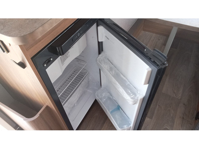 Eriba Touring 320 Legend foto: 5