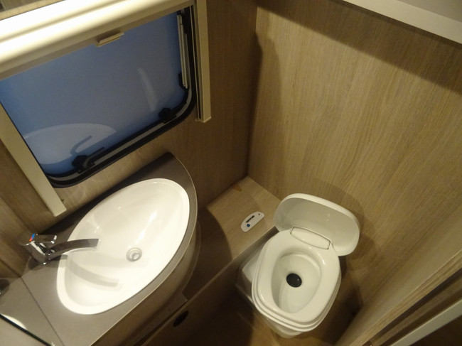 Bürstner Premio Life 430 TS foto: 11