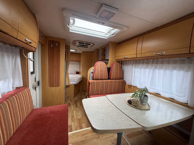 LMC Liberty ti 662 160 pk Fransbed dakairco fietsenrek luifel trekhaak achteruitrij-camera foto: 12