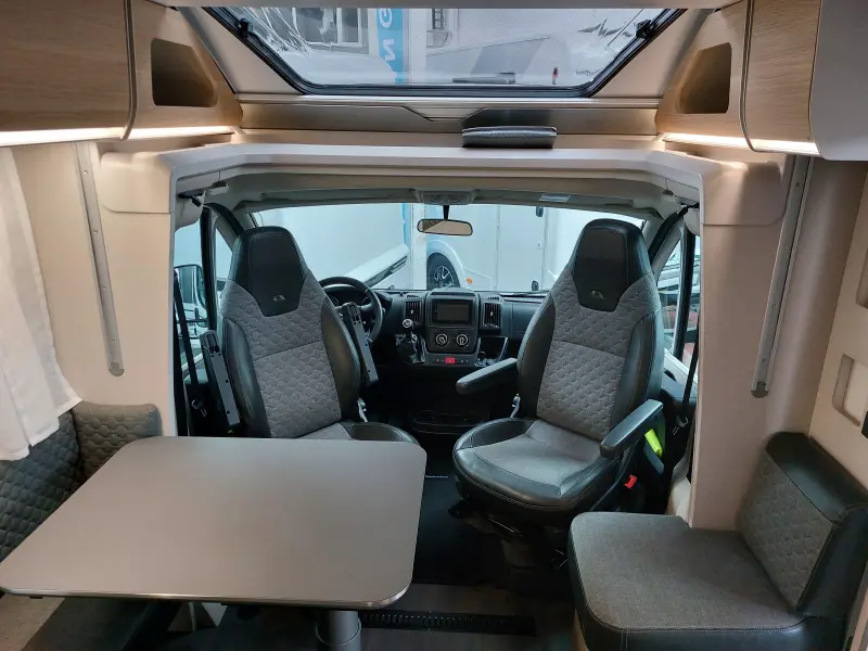 Adria Matrix 600 SL Lengtebed/Hefbed/Tv/Accu  foto: 1