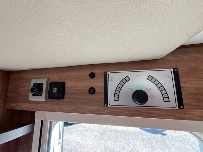 Weinsberg Caracompact R57 Carplay Ac Cruise Zonnepaneel Enkele bedden foto: 14