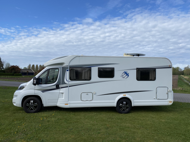 Knaus Sky TI 700 MX 150PK AUTOMAAT Queen  foto: 14