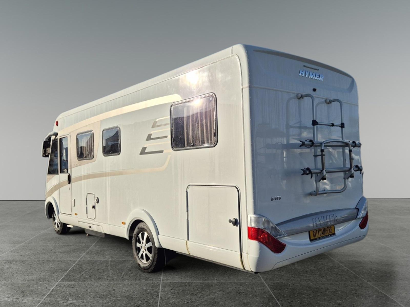 Hymer B678 PremiumLine 25833 KM / Nieuwstaat !  foto: 1