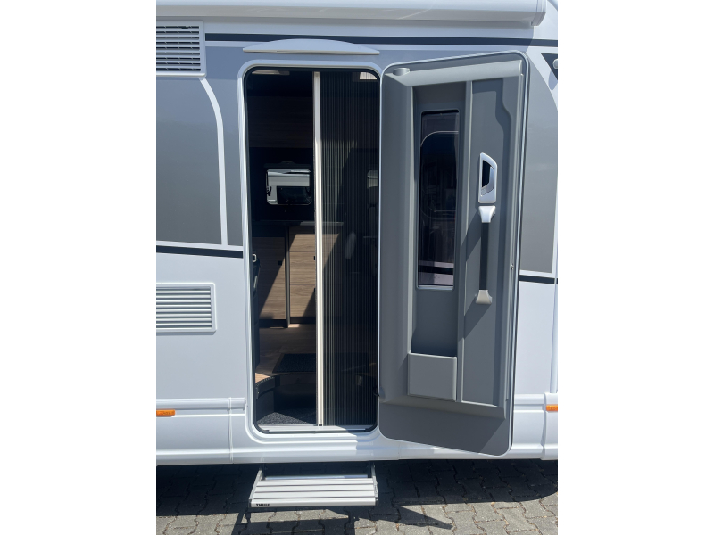 Dethleffs Trend Active T 7057 EBL Automatik - Face to Face Foto: 22
