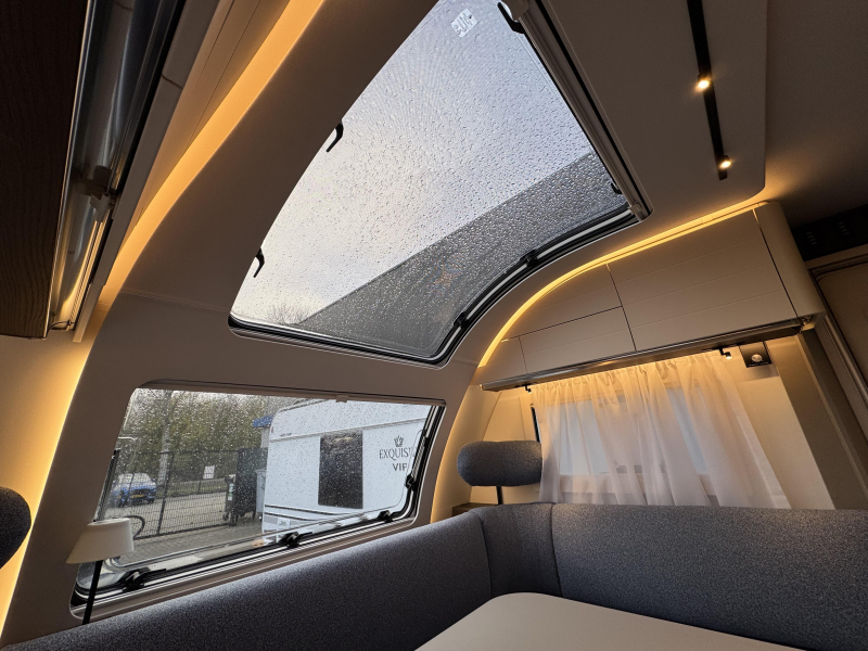 Adria Alpina 613 UT  foto: 2