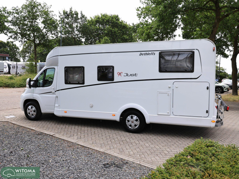 Dethleffs Just 90 T 7052 EB slechts 9.241 km!  foto: 5