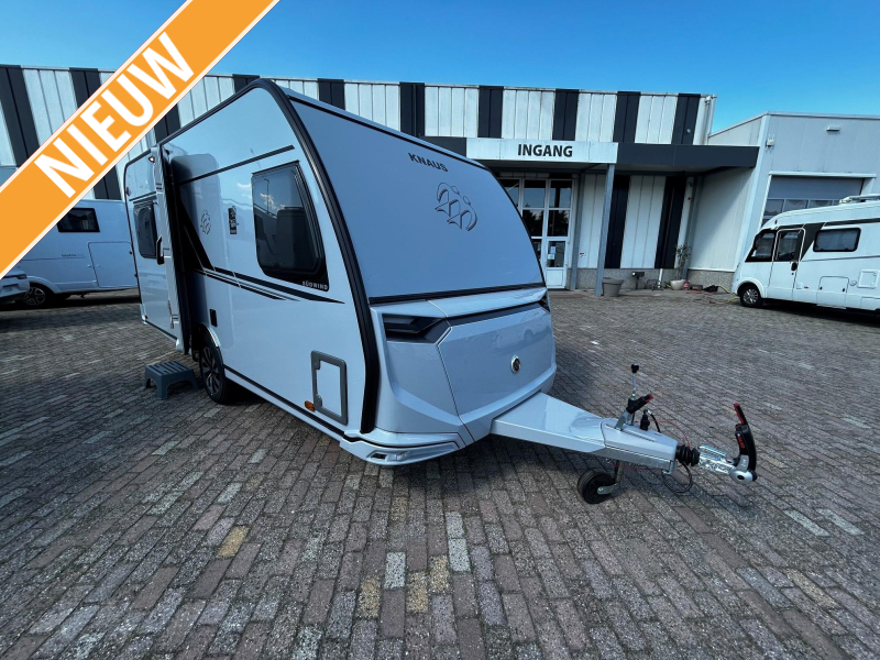 Knaus Sudwind Black Selection 450 FU Paquete de Ventaja Temporal foto: 0