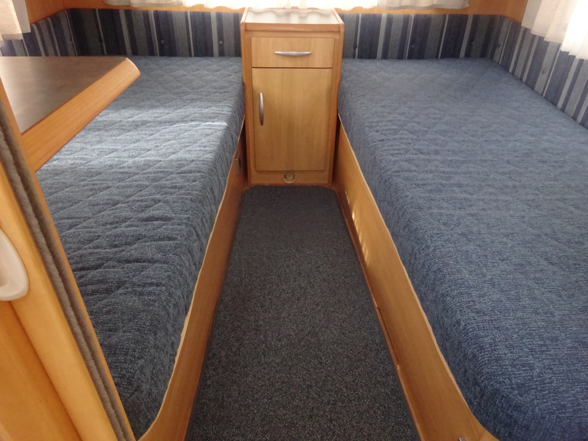 Sprite Super 490 Enkele Bedden  + Rondzit + Mover foto: 8