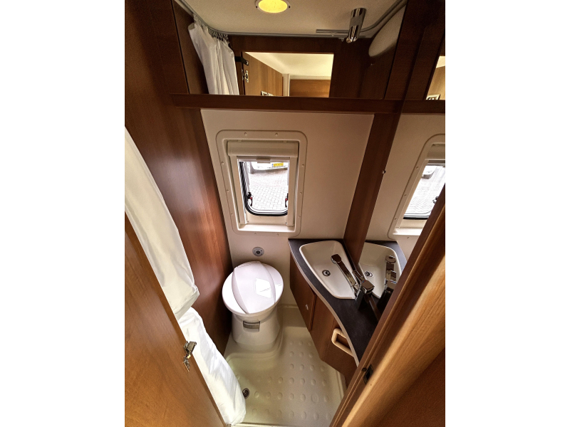 Knaus VANTourer 640 Enkele-bedden/Automaat!  foto: 12