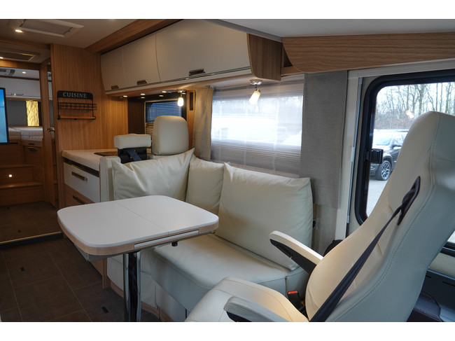 NIESMANN BISCHOFF Arto 88 EK 180Pk Automatic 9-Speed ​​| Eifel Grey | Level System | Roof Air Conditioning photo: 6