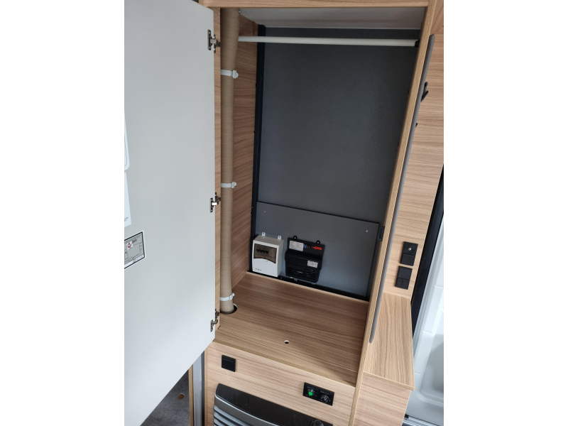 Dethleffs Summer Edition 470 FR - Roof air conditioning - photo: 8