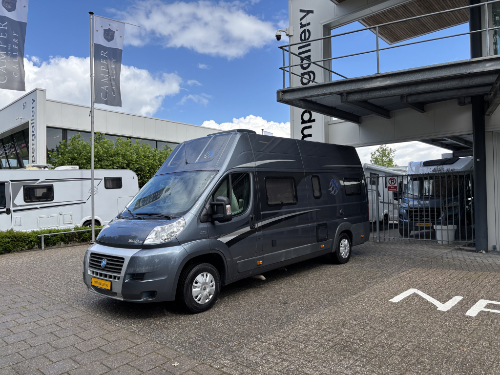 Knaus BOXSTAR FREEWAY 630 CAMAS INDIVIDUALES 2.18M ALTURA INTERIOR foto: 9