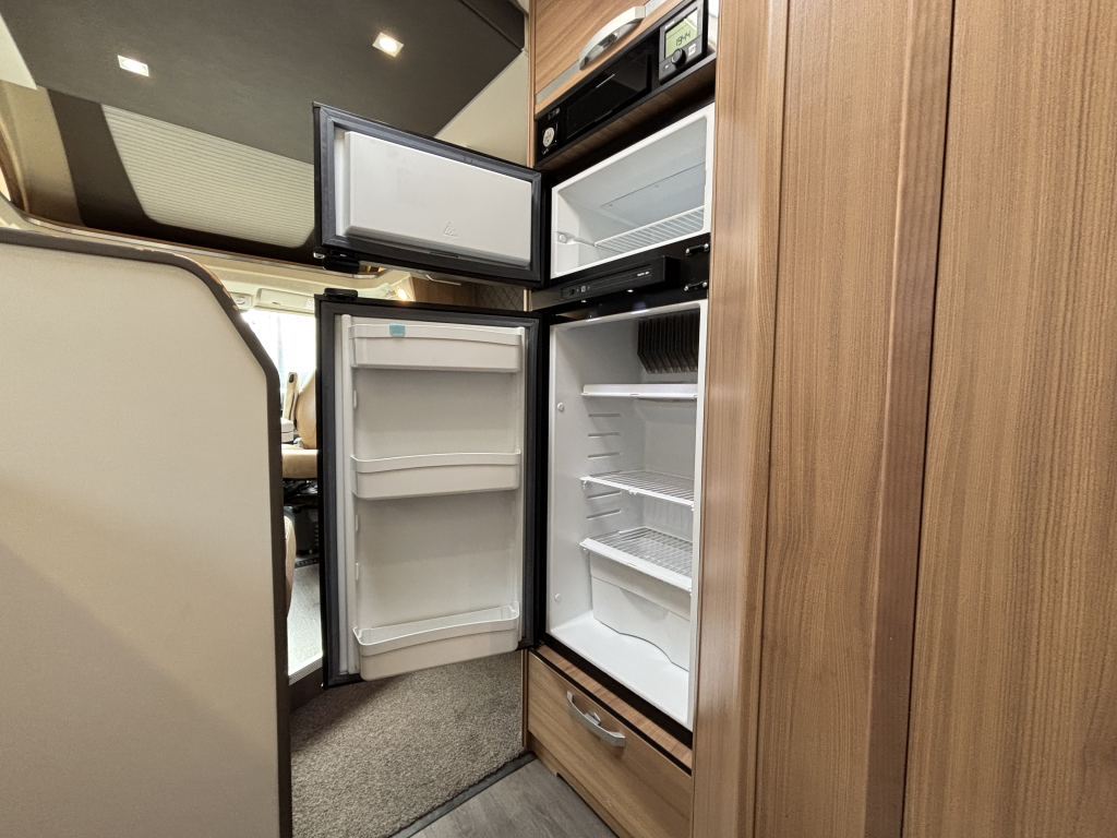 ADRIA MATRIX M 670SL foto: 6