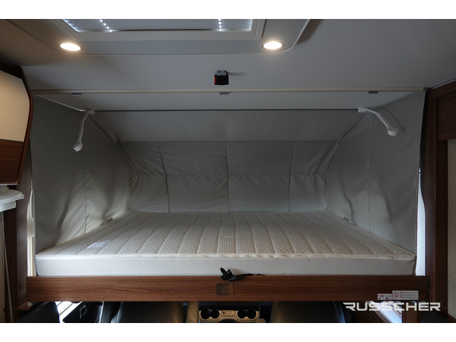 Hymer BMC i 680 170Pk Automaat. | Levelsysteem | Maxxfan | Dakairco | Lithium accu foto: 17