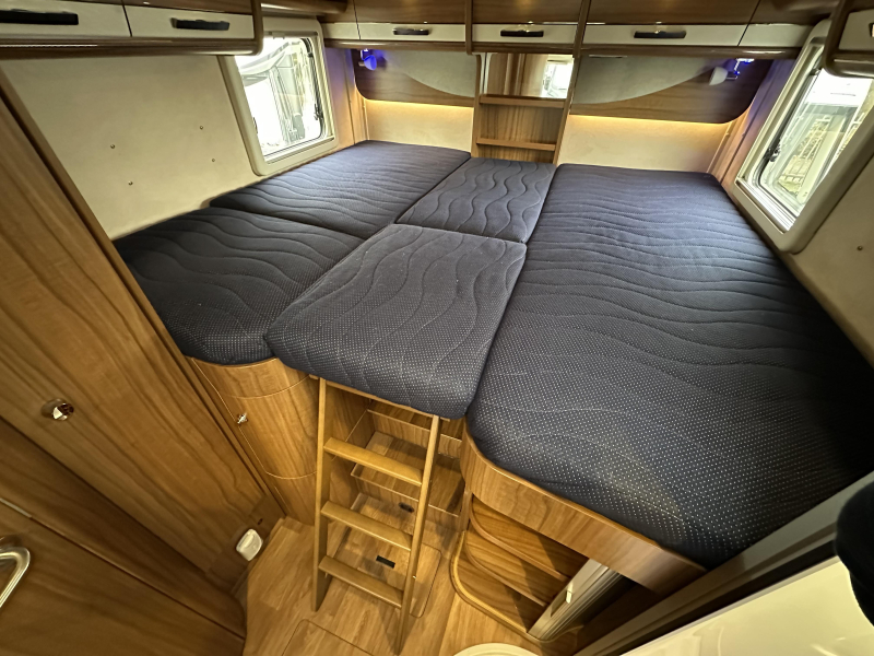 Hymer B 704 PL 3.0 M-JET 180 PK AUTOMAAT  foto: 16