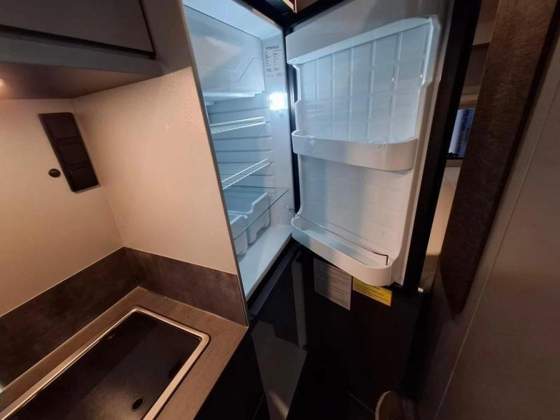 Knaus Weinsberg 600 MQ 140Pk Vastbed Trekhaak  foto: 10