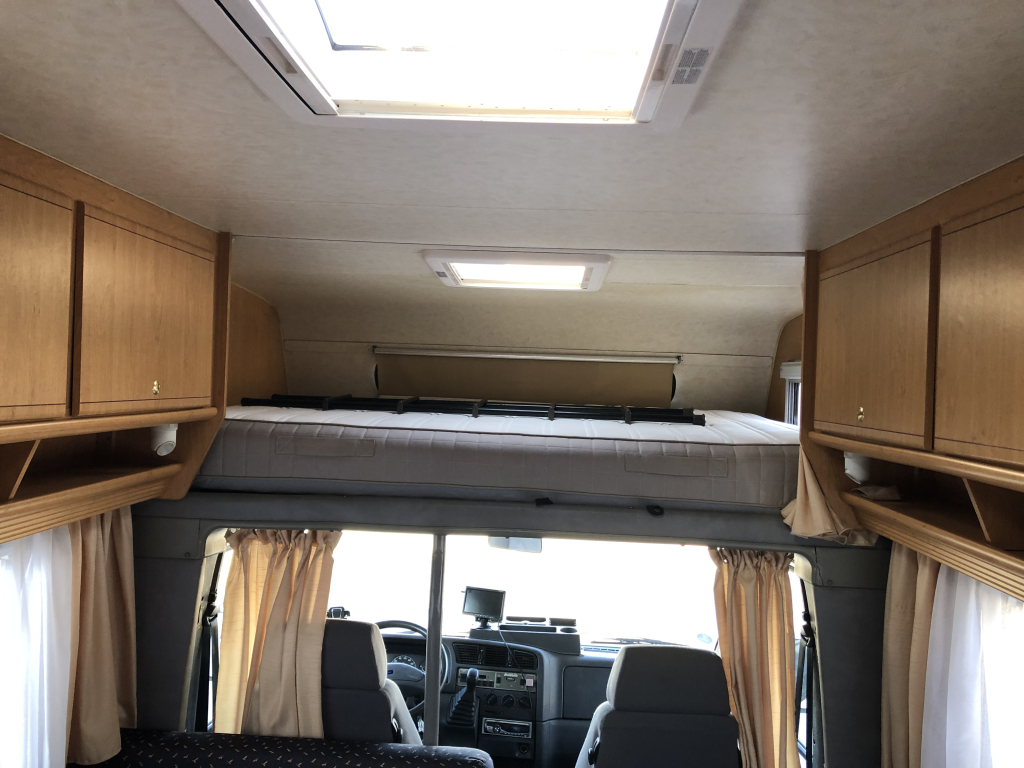 Dethleffs A5830 5 pers starters camper  foto: 25