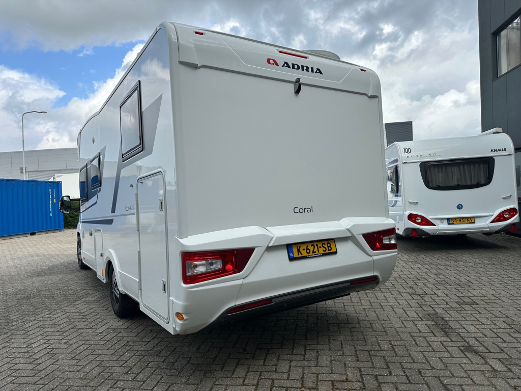 ADRIA CORAL 670 SL AXESS foto: 2