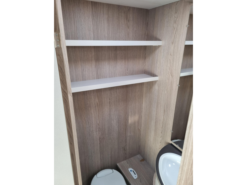 Bürstner Premio Life 490 TK - Gratis mover -  foto: 11