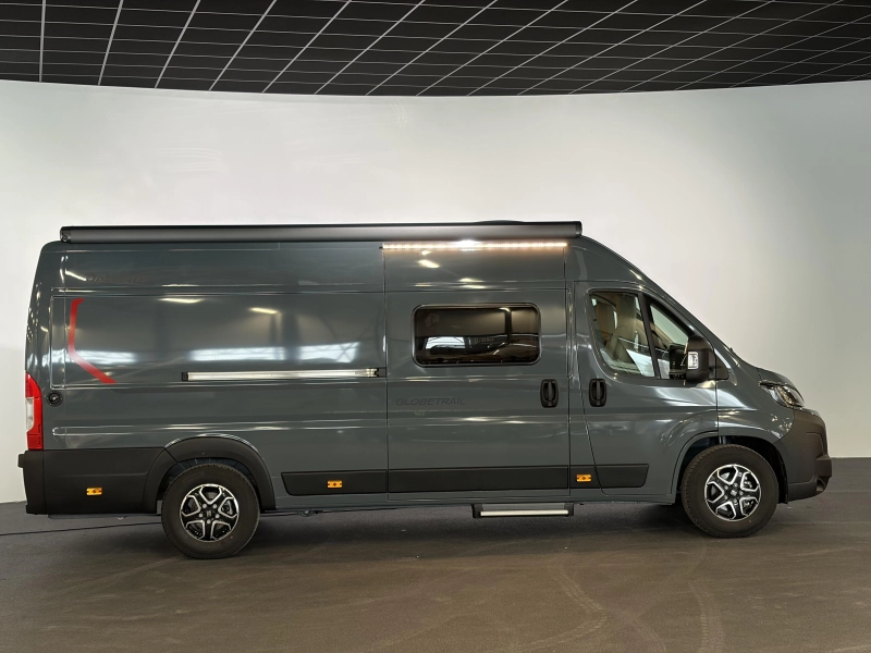Dethleffs Globetrail 640 ES automaat / lengtebed  foto: 2