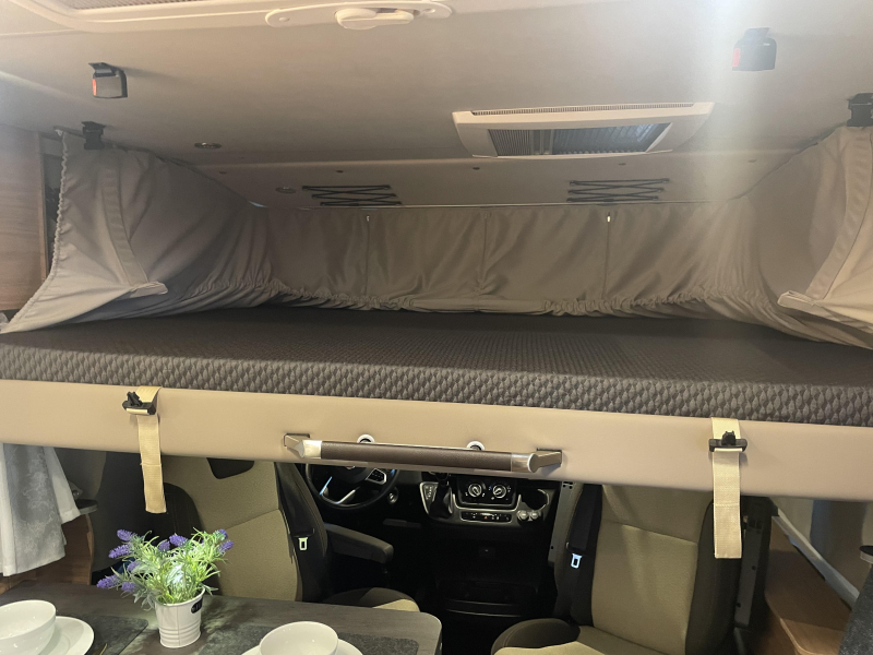 Weinsberg CaraCore 700 Meg Automatik 4pe Foto: 23
