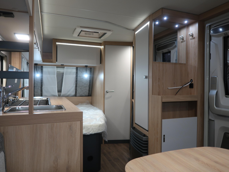 Knaus Sport 450 FU  foto: 4