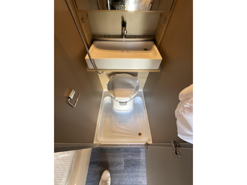 Weinsberg CaraCito 470 QDK STAPELBED-1000,- KORTING  foto: 10