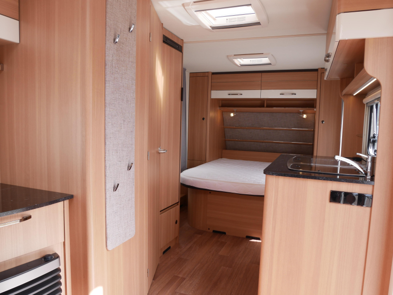 LMC Style 450 D Incl. Mover en luifel  foto: 6