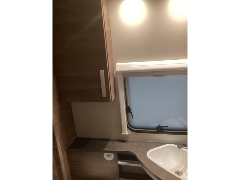 Knaus Sport 460 EU mover/omnistor foto: 6