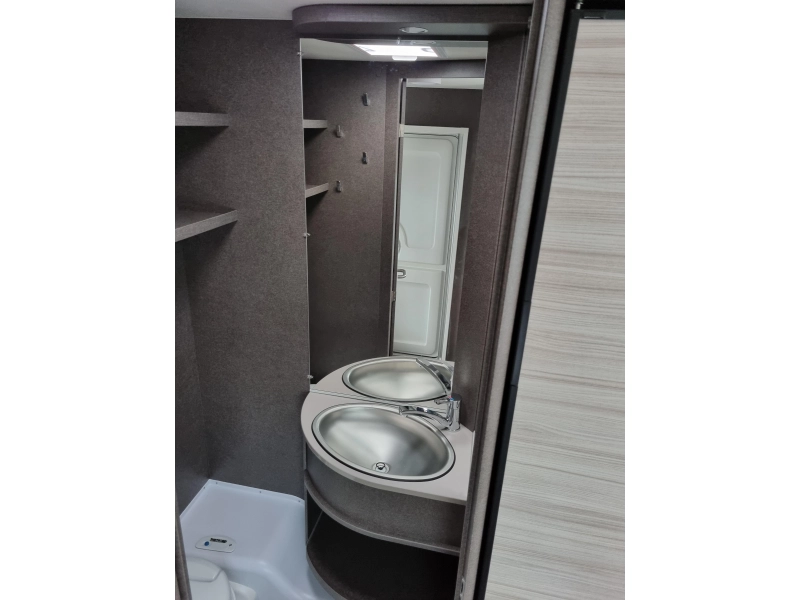 Dethleffs C'Joy 480 QLK Demo Model!  foto: 16