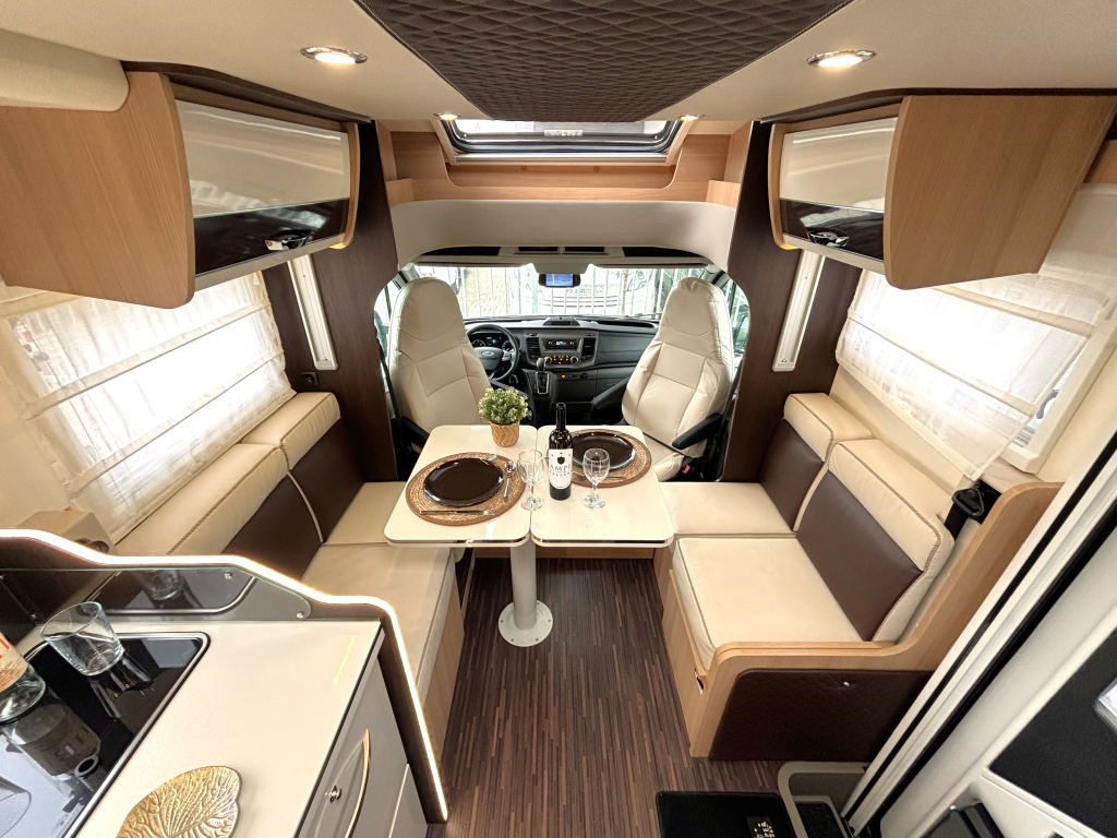 Mc Louis MC4 481 AUTOMAAT QUEENSBED + HEFBED + FACE TO FACE foto: 1