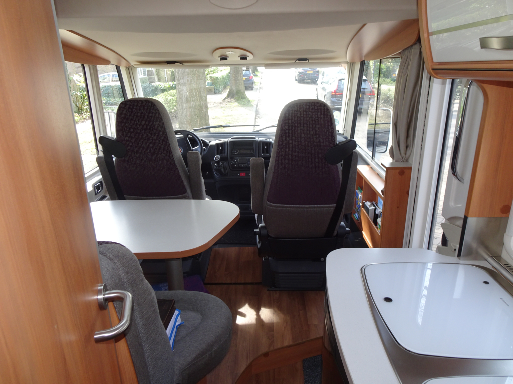 Hymer Exsis 414I photo: 3