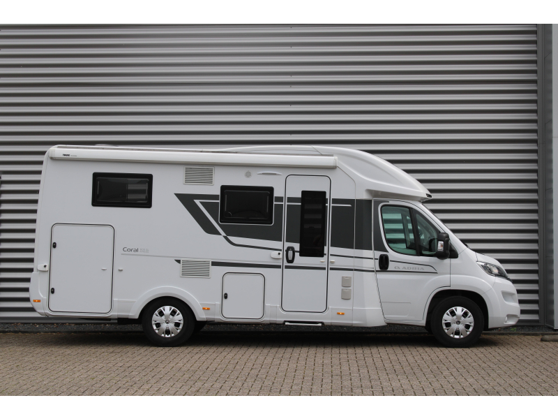 Adria Coral 600 SL 140PK Lengtebedden Garage  foto: 22