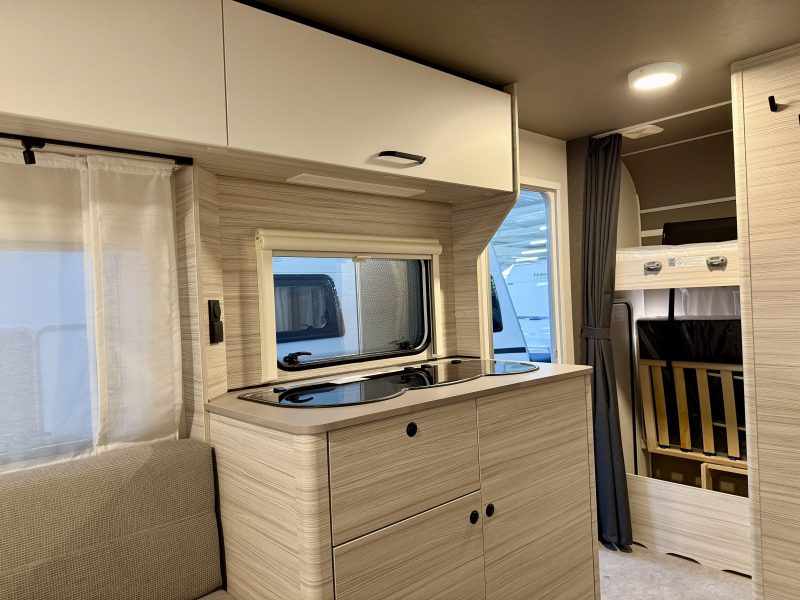 Dethleffs C'Joy Active 480 QLK litera foto: 19