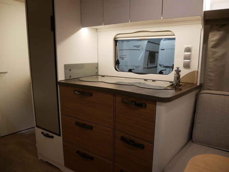 Eriba Nova 445 INCL. MOVER en LUIFEL  foto: 7