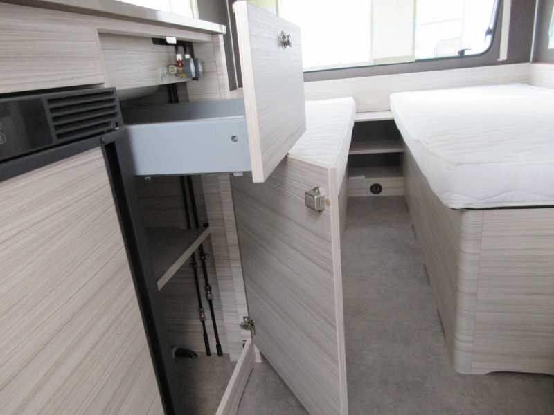 Dethleffs C'Joy 460 LE MOVER LUIFEL FIETSDRAGER  foto: 6