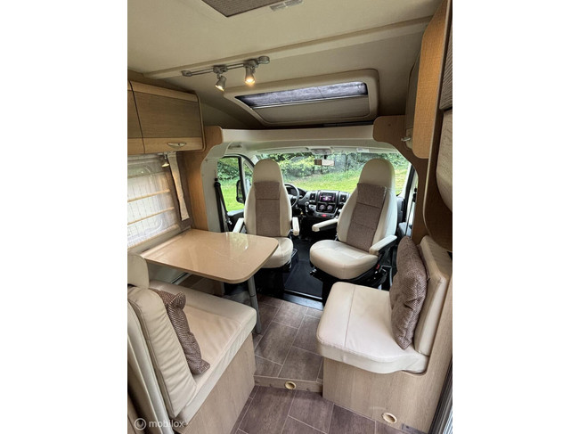 Bürstner Travel Van T 620 Fiat 2.3 130pk Euro 5 | Enkele-bedden | Douche/ wc | Garage | Incl 2 Scooters | 72dkm | TOPSTAAT foto: 8