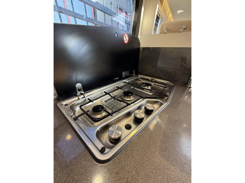 Adria Coral 600 SL - BOMVOL ACCESSOIRES  foto: 14
