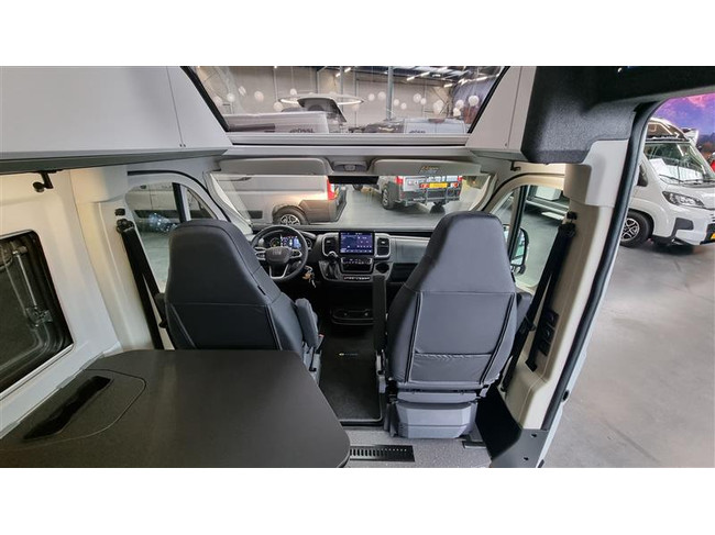 Adria Twin Supreme 640 SLB Foto: 16