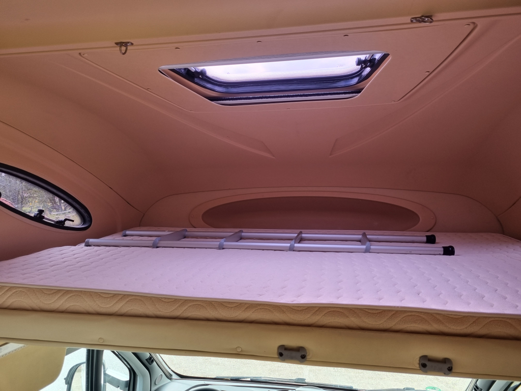 PLA  M742 met zeer vele extra's foto: 8