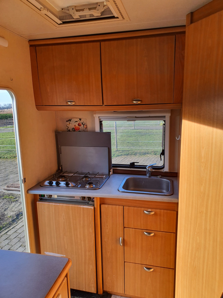 Fiat Ducato 2.8 tdi Bürstner 2 zonnepanelen 6 zitplaatsen foto: 10