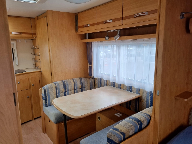 Caravelair Ambiance Style 400 Mover-Awning-Ultra Heat photo: 6