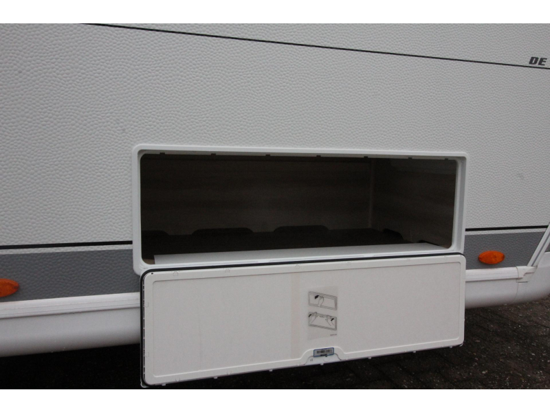 Hobby De Luxe 495 UL &iexcl;Camas individuales y asiento redondo! foto: 21