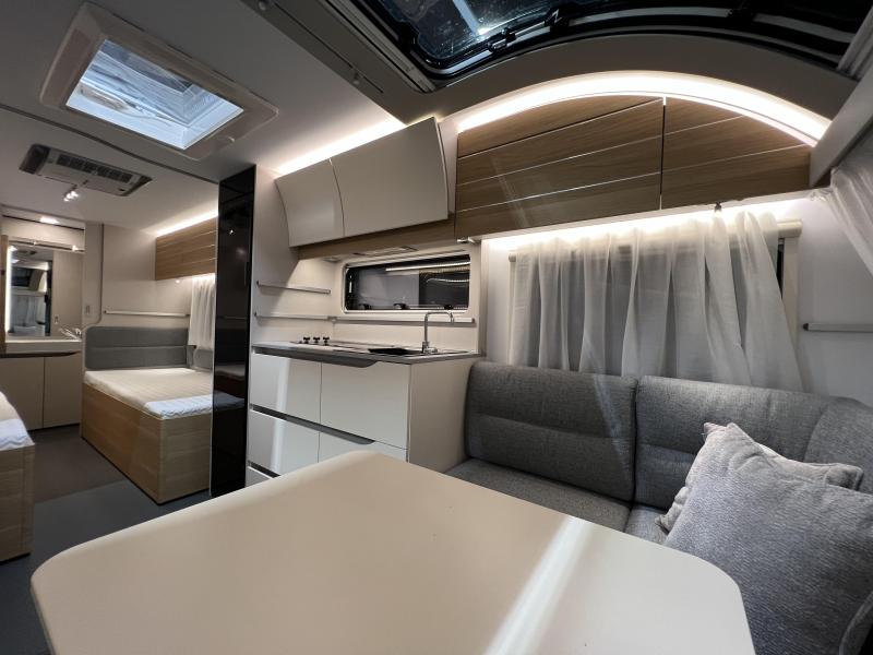 Adria Adora 572 UT Nieuw - Actie model  foto: 6
