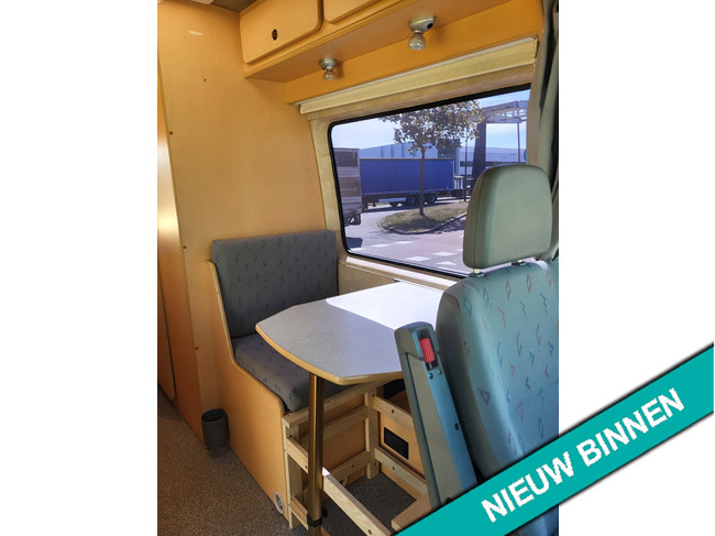 Volkswagen LT 28A TDI Fabriekscamper ZONNEPANELEN OMVORMER foto: 16