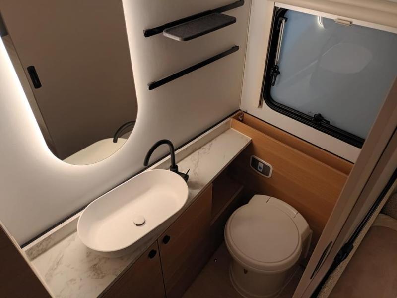 Adria Adora 572 UT  foto: 8