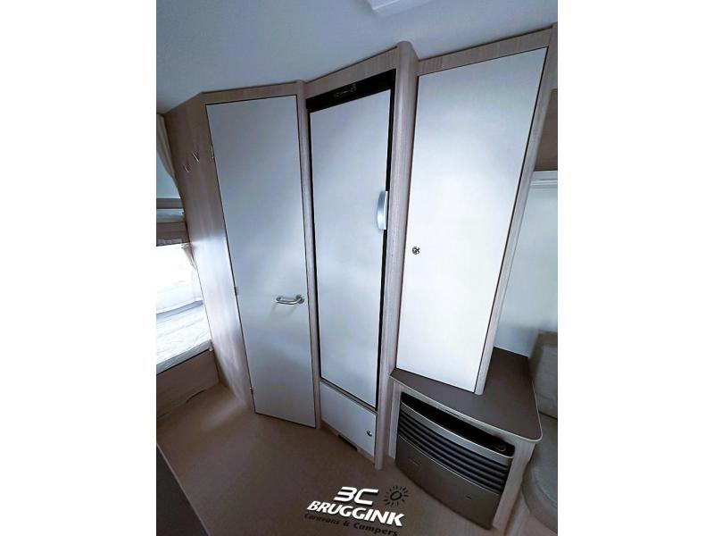 Bürstner Premio Life 415 TK - STAPELBEDDEN  foto: 6