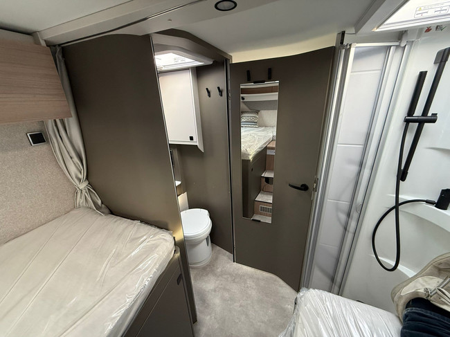 Hymer GT-S 685 Mercedes Foto: 18