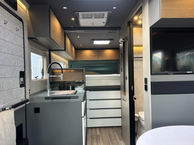 Niesmann+Bischoff Ismove 7.3 F Sehr komplette Ausf&uuml;hrung Foto: 8